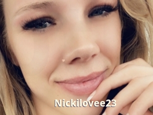 Nickilovee23