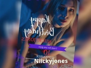 niickyjones Bigtitinvasion