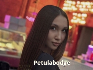 Petulabodge