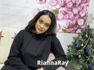 RiannaRay