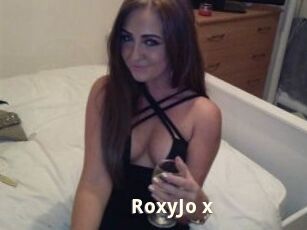 RoxyJo_x