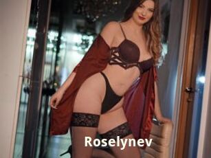 roselynev Bigtitinvasion