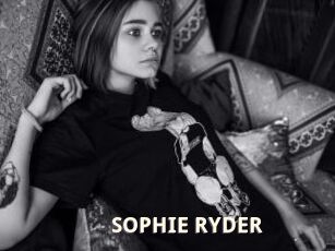 SOPHIE_RYDER