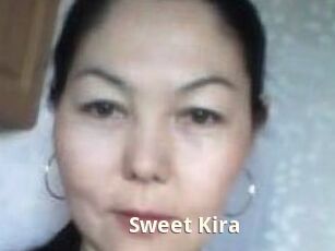 Sweet_Kira_