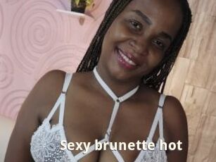 Sexy_brunette_hot
