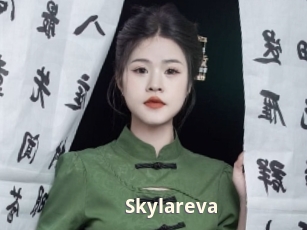 skylareva Bigtitinvasion