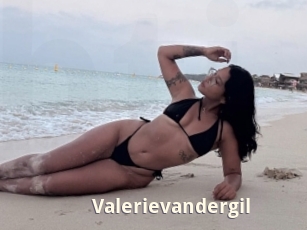 valerievandergil Bigtitinvasion