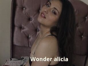 Wonder_alicia