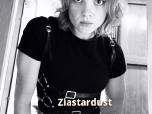 ziastardust Bigtitinvasion