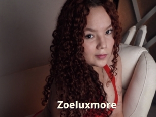 zoeluxmore Bigtitinvasion